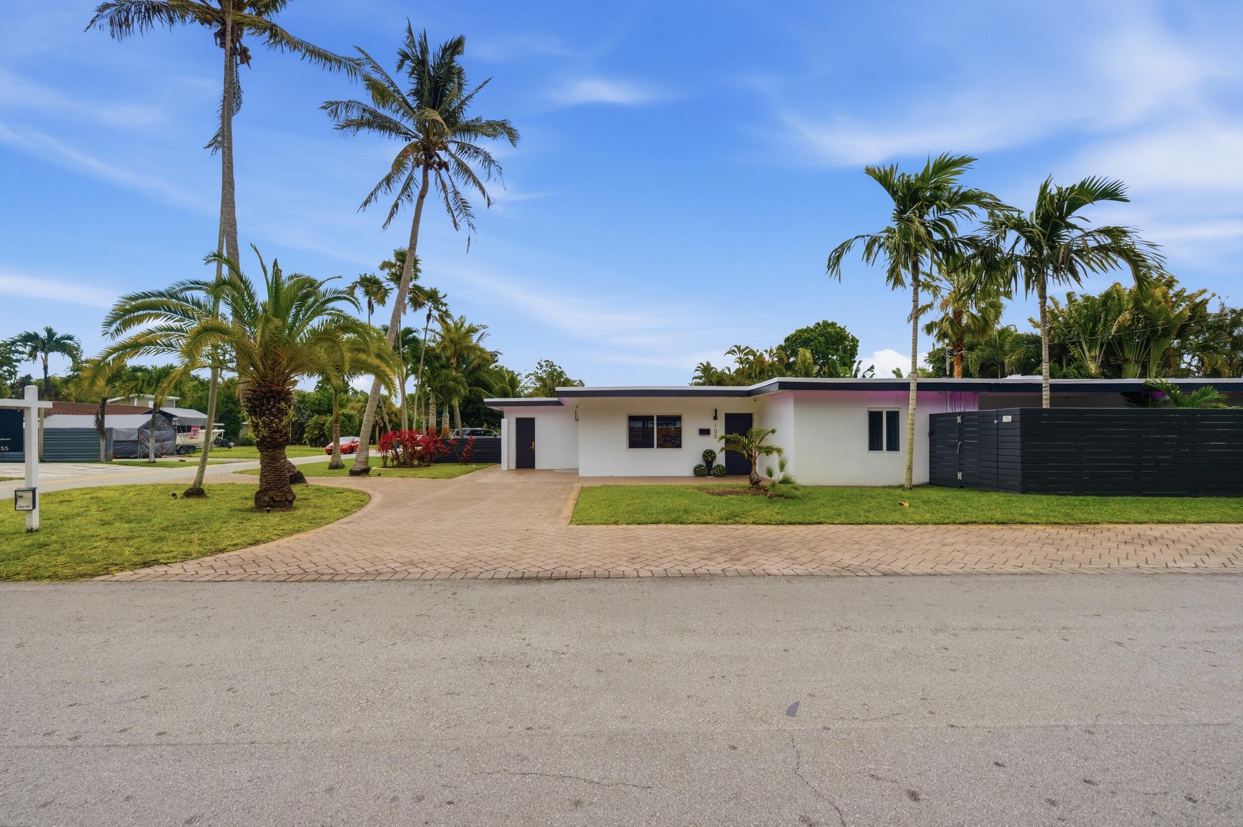 100 NE 22nd Street