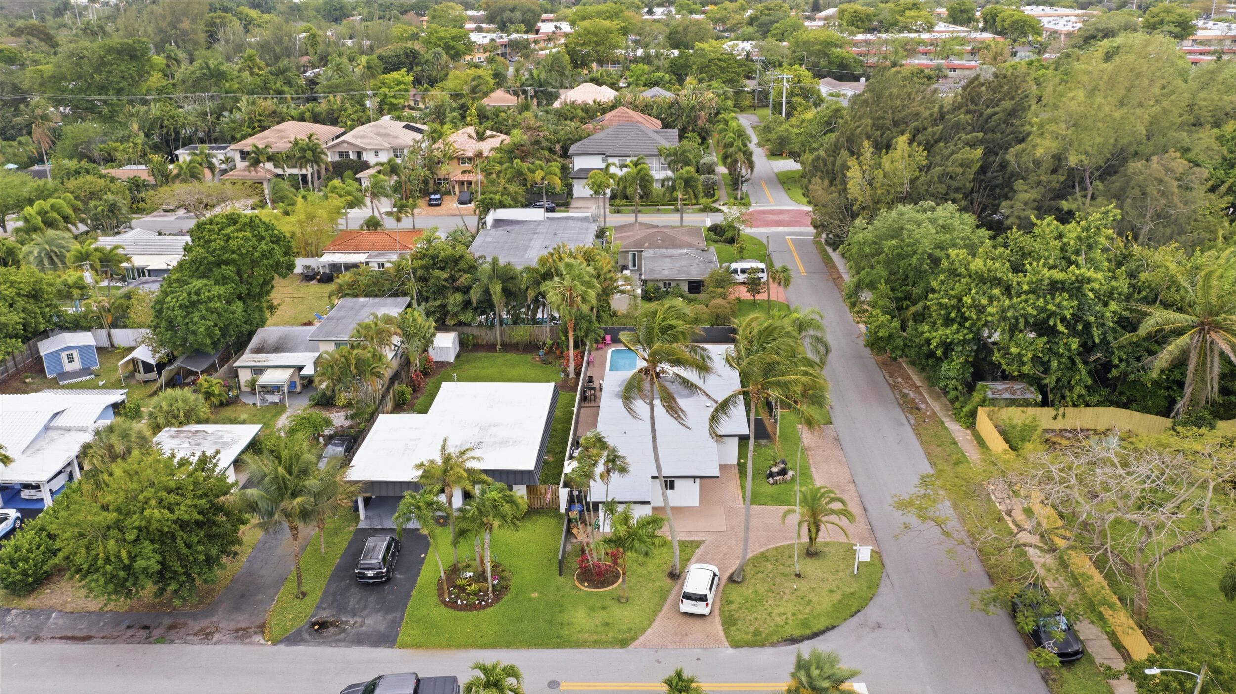 Petite - Residential