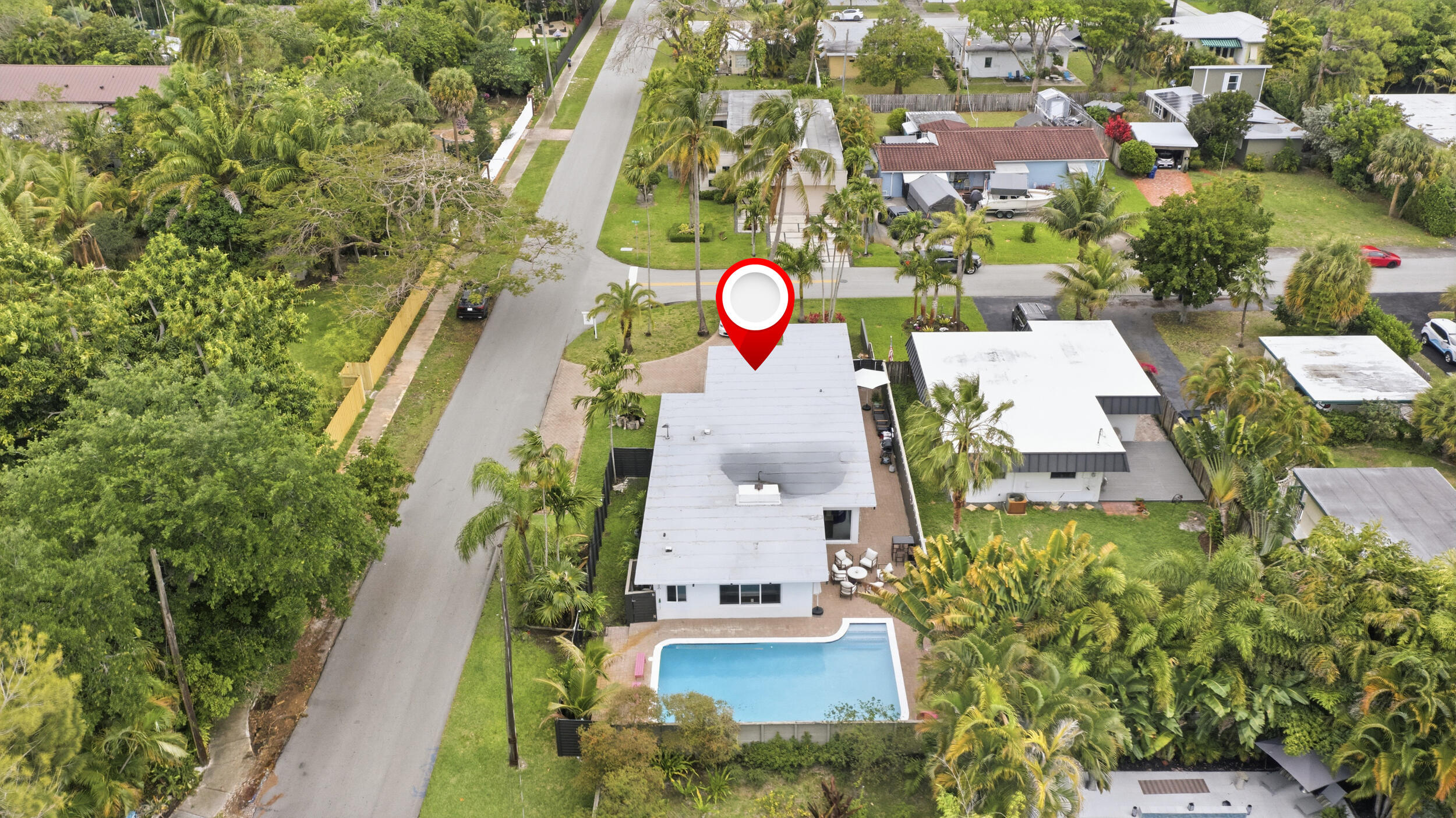 Petite - Residential