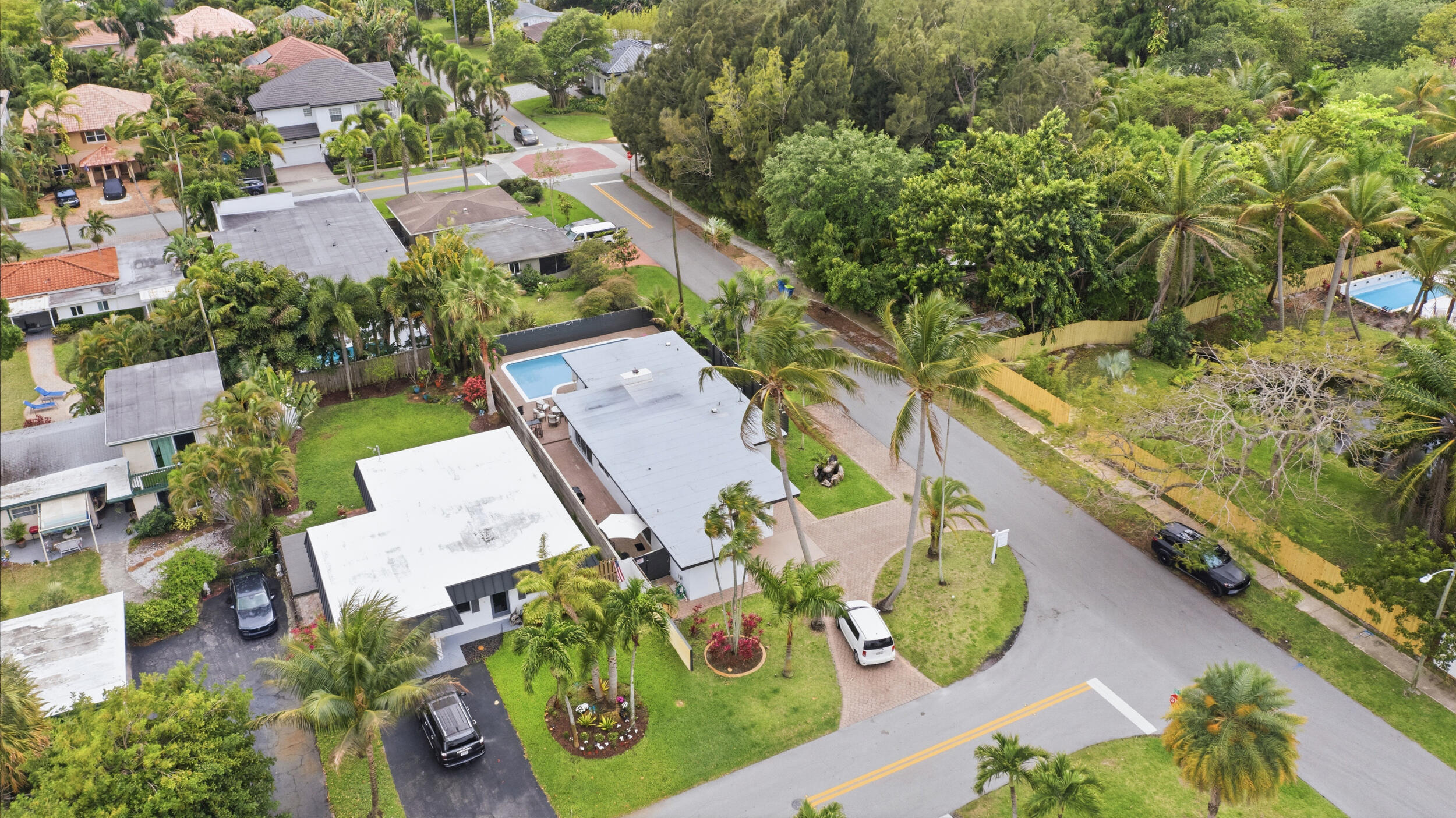 Petite - Residential