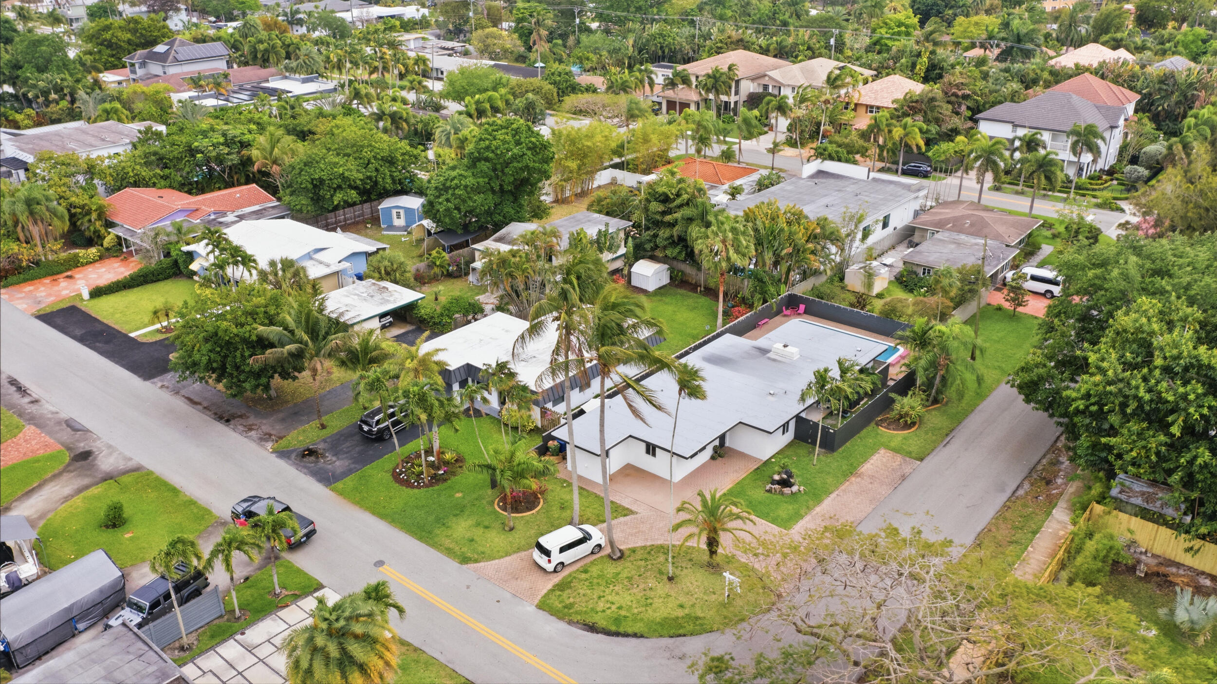 Petite - Residential