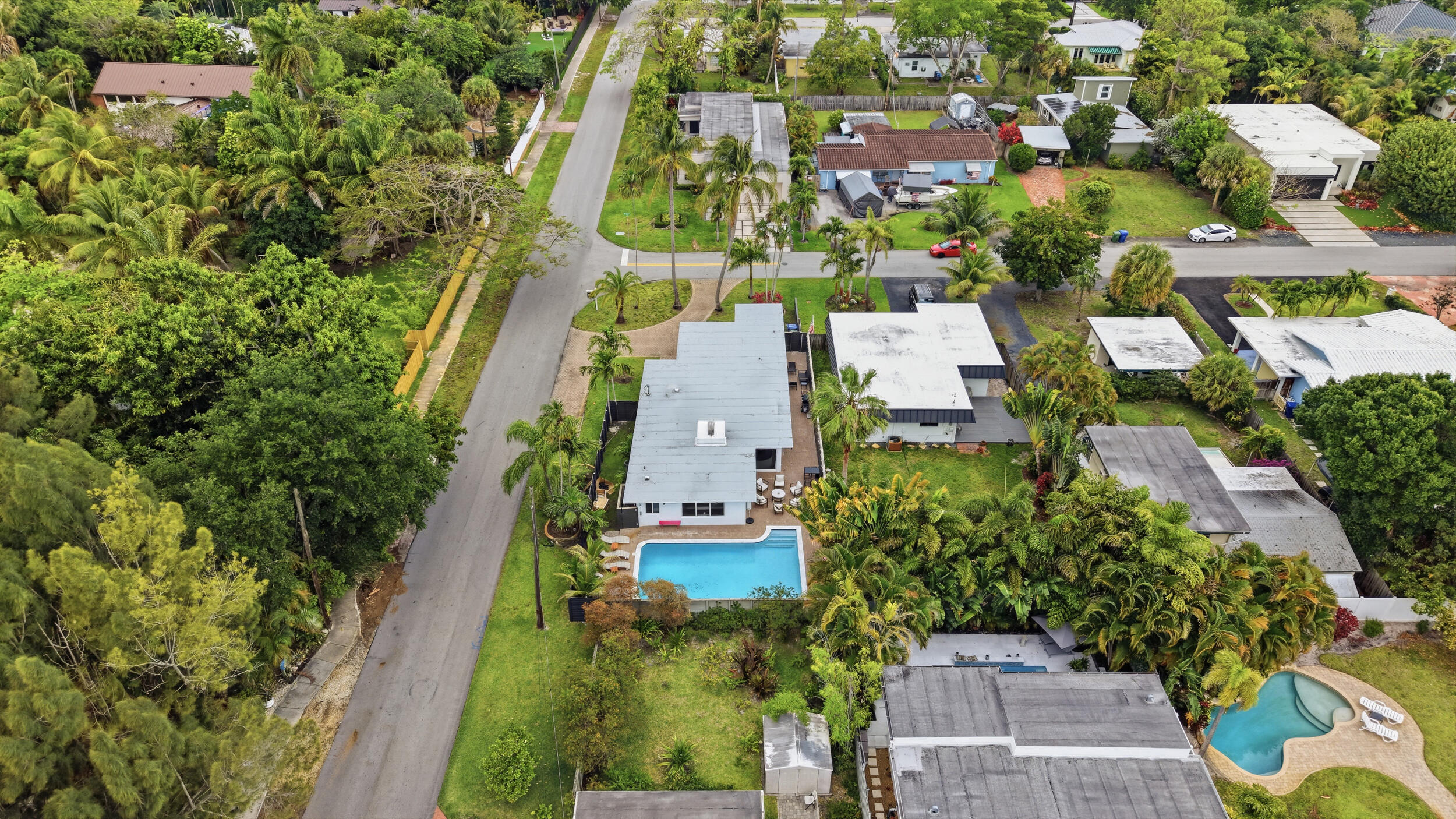 Petite - Residential