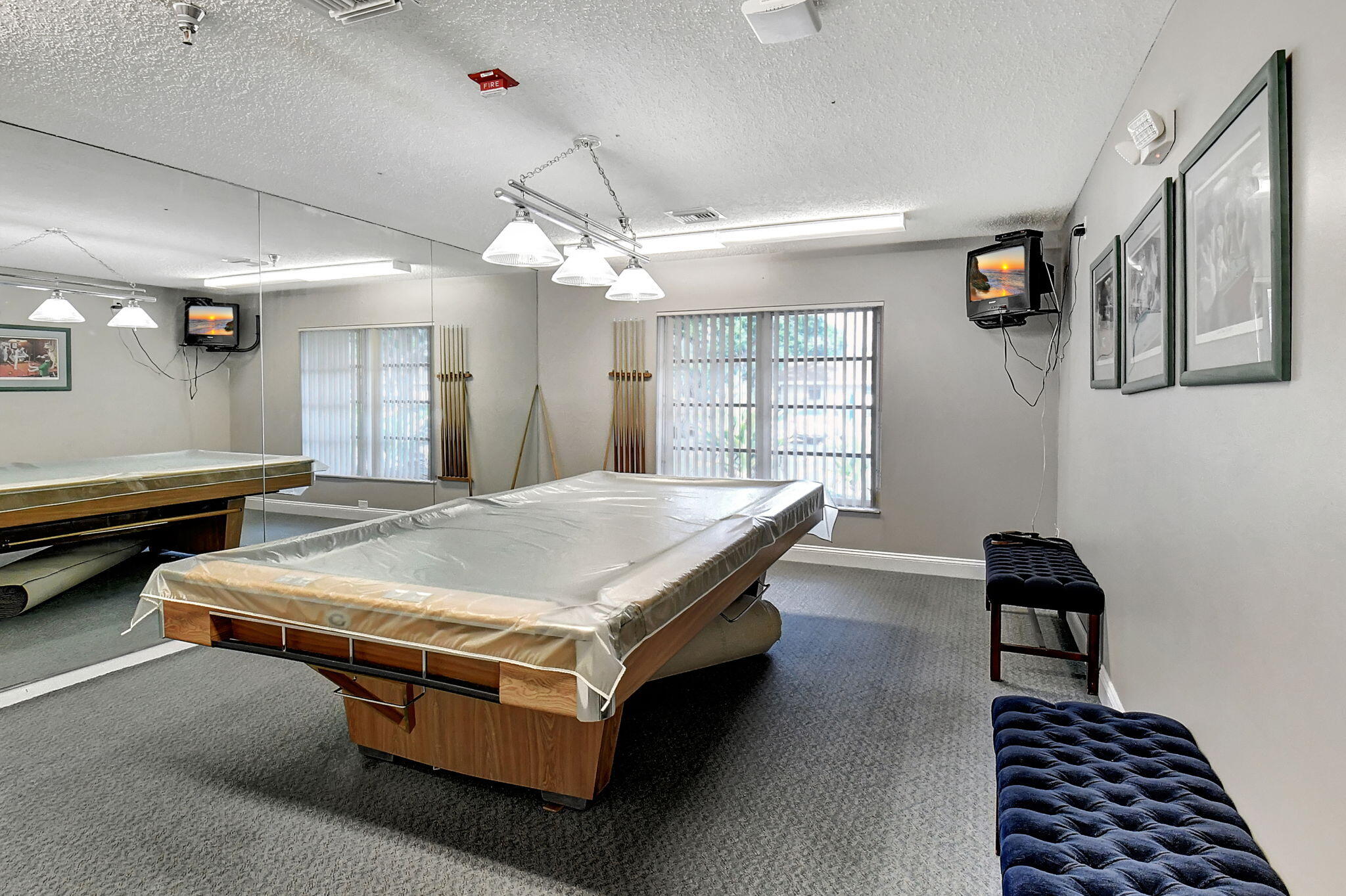 WHISPER WALK SEC C CONDO - Residential