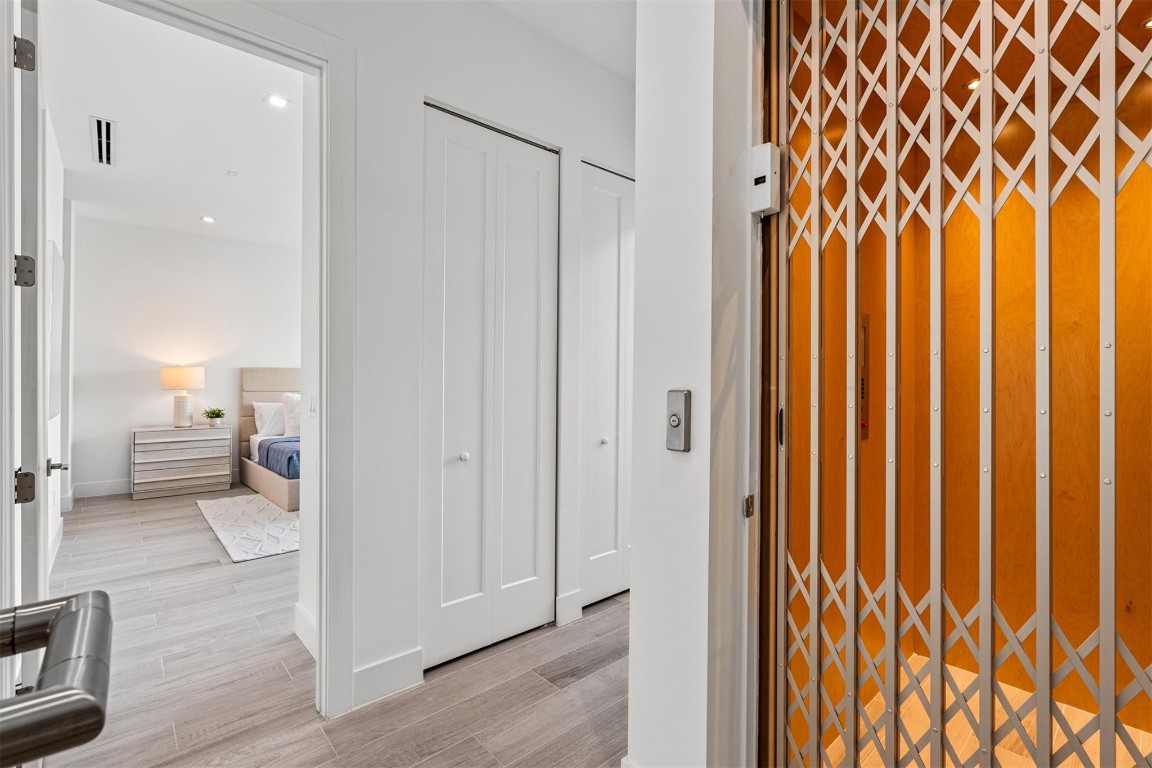 The Beverly Las Olas - Residential Lease