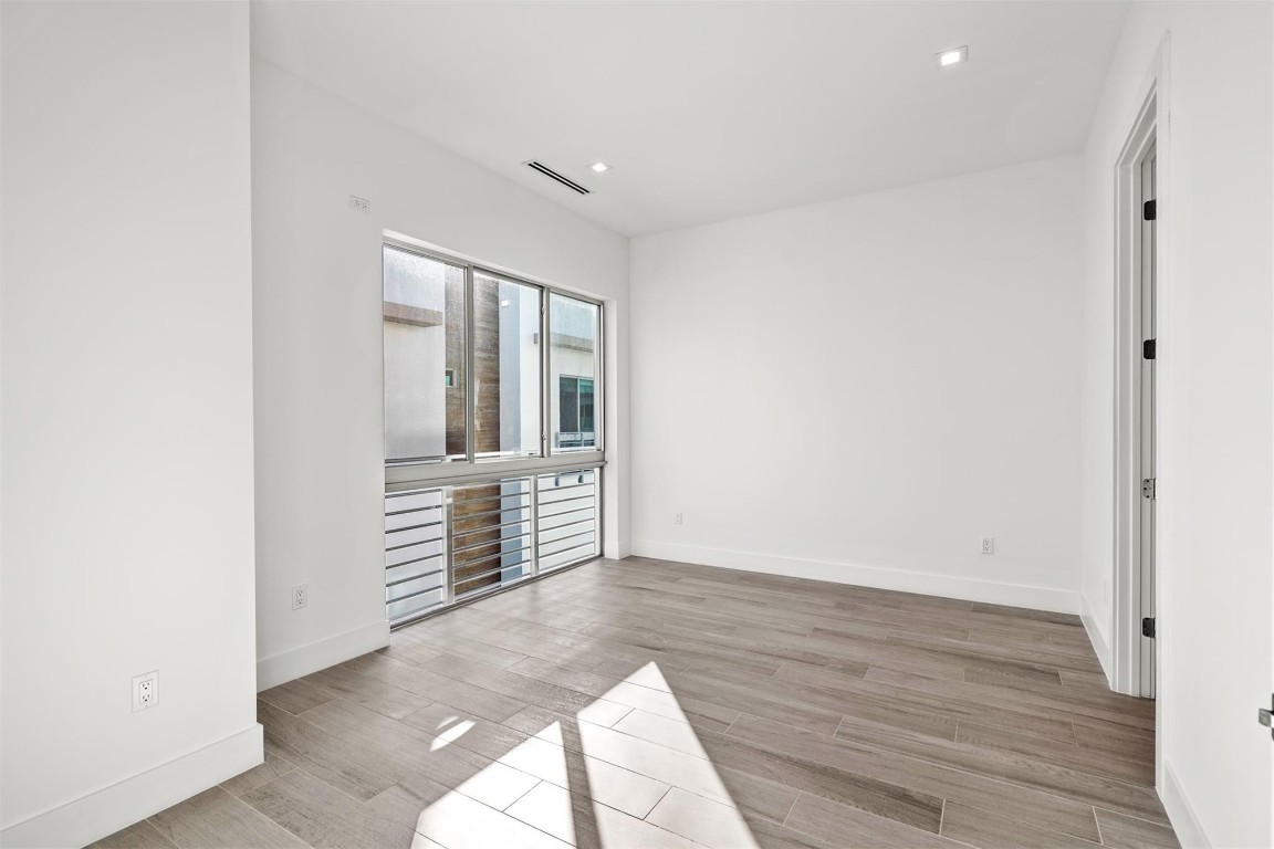 The Beverly Las Olas - Residential Lease