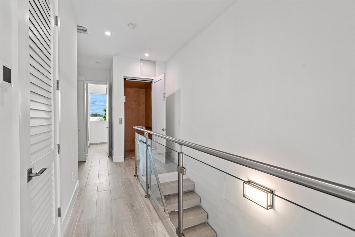 The Beverly Las Olas - Residential Lease