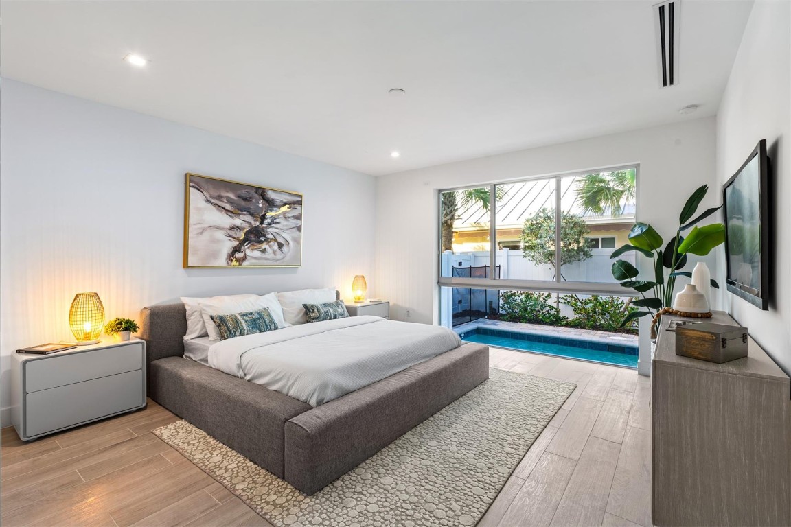 The Beverly Las Olas - Residential Lease