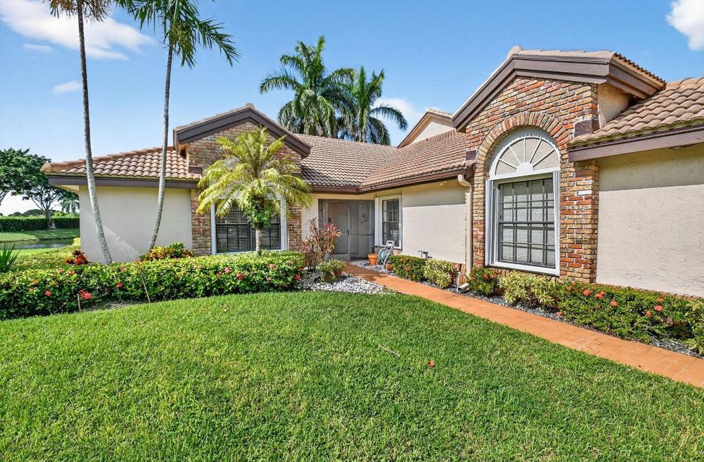 Photo of 8225 Cassia Drive, Boynton Beach, FL 33472 (MLS # R11133548)