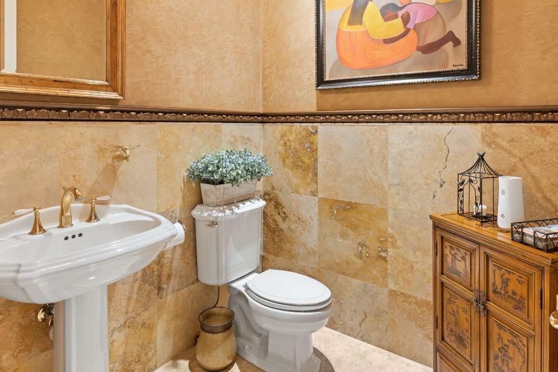 SUNSHINE RANCHES - Residential