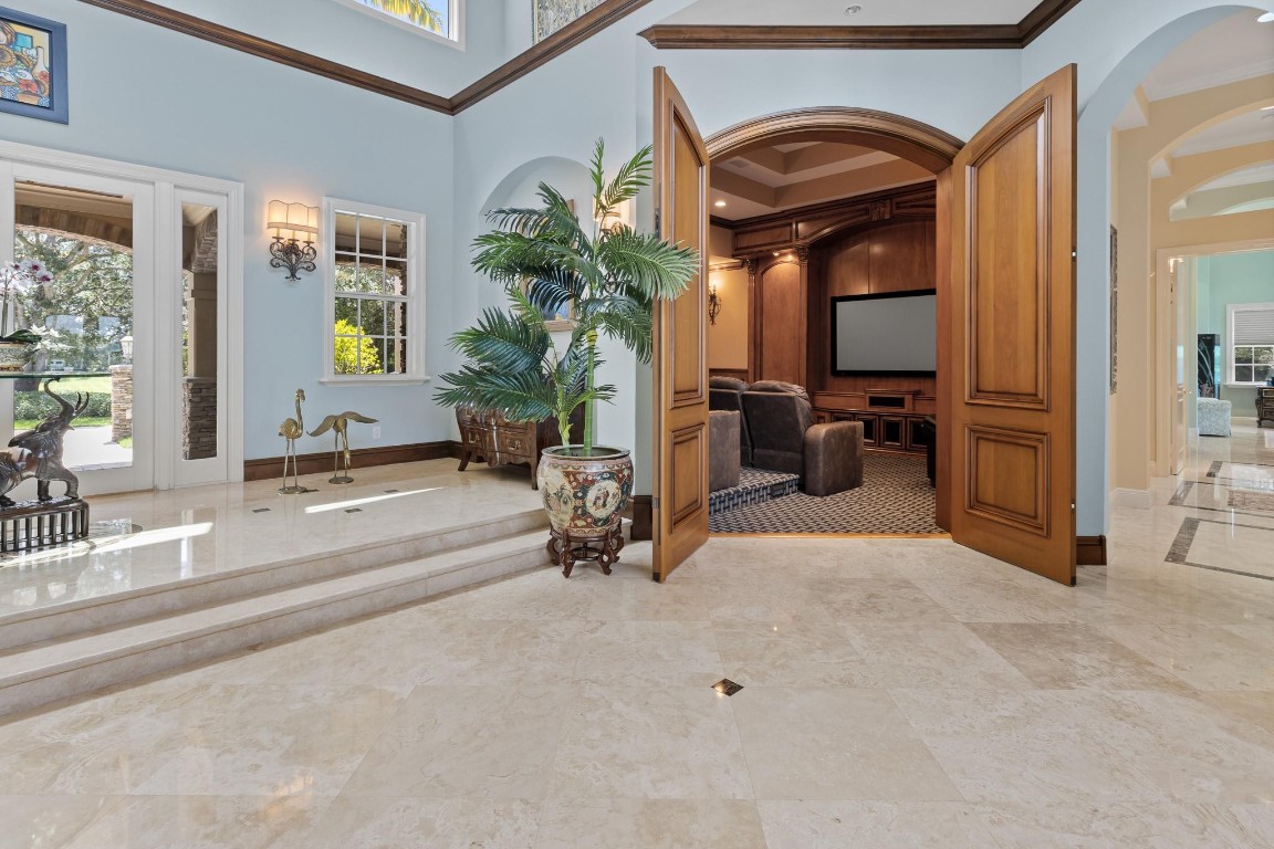 SUNSHINE RANCHES - Residential