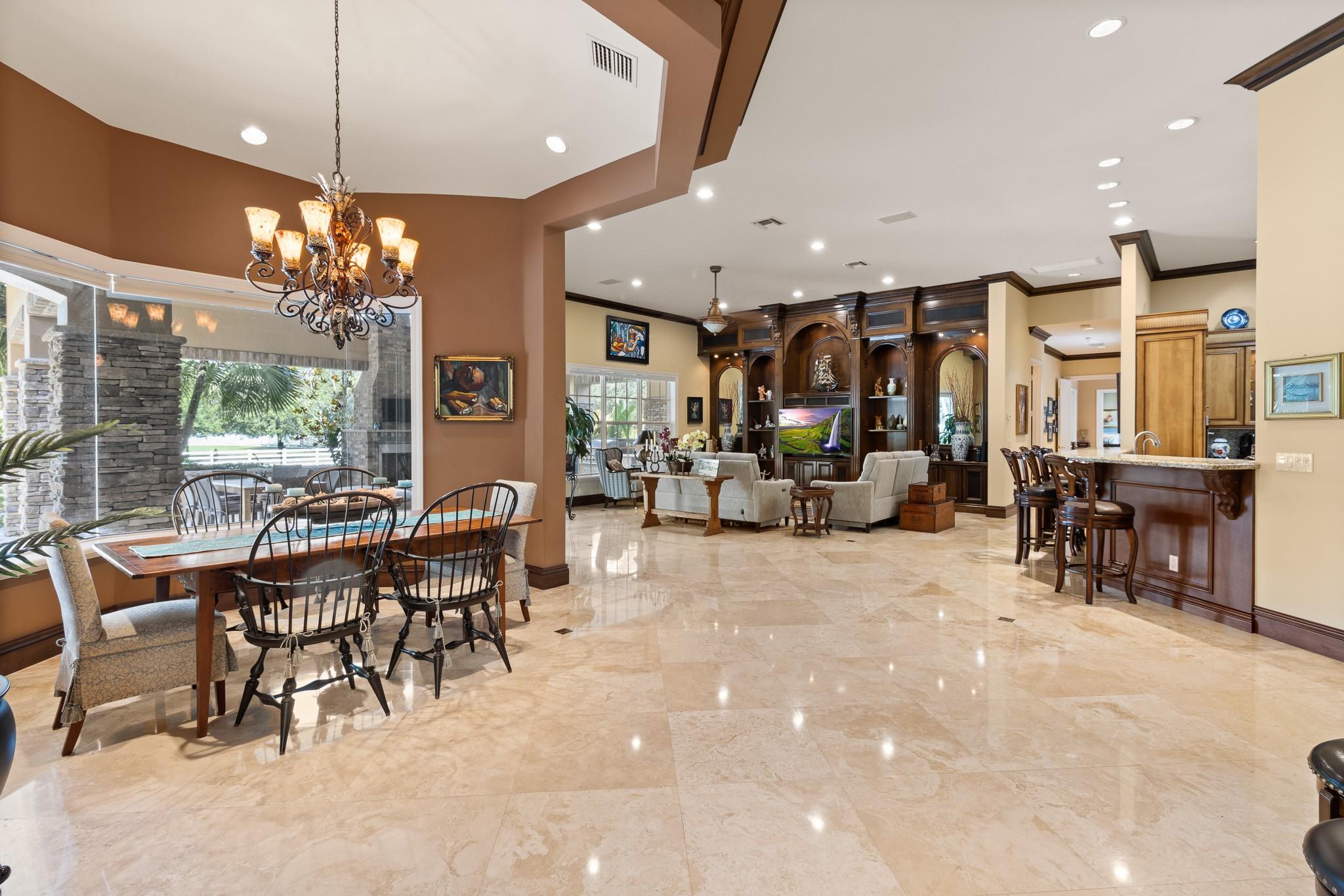 SUNSHINE RANCHES - Residential