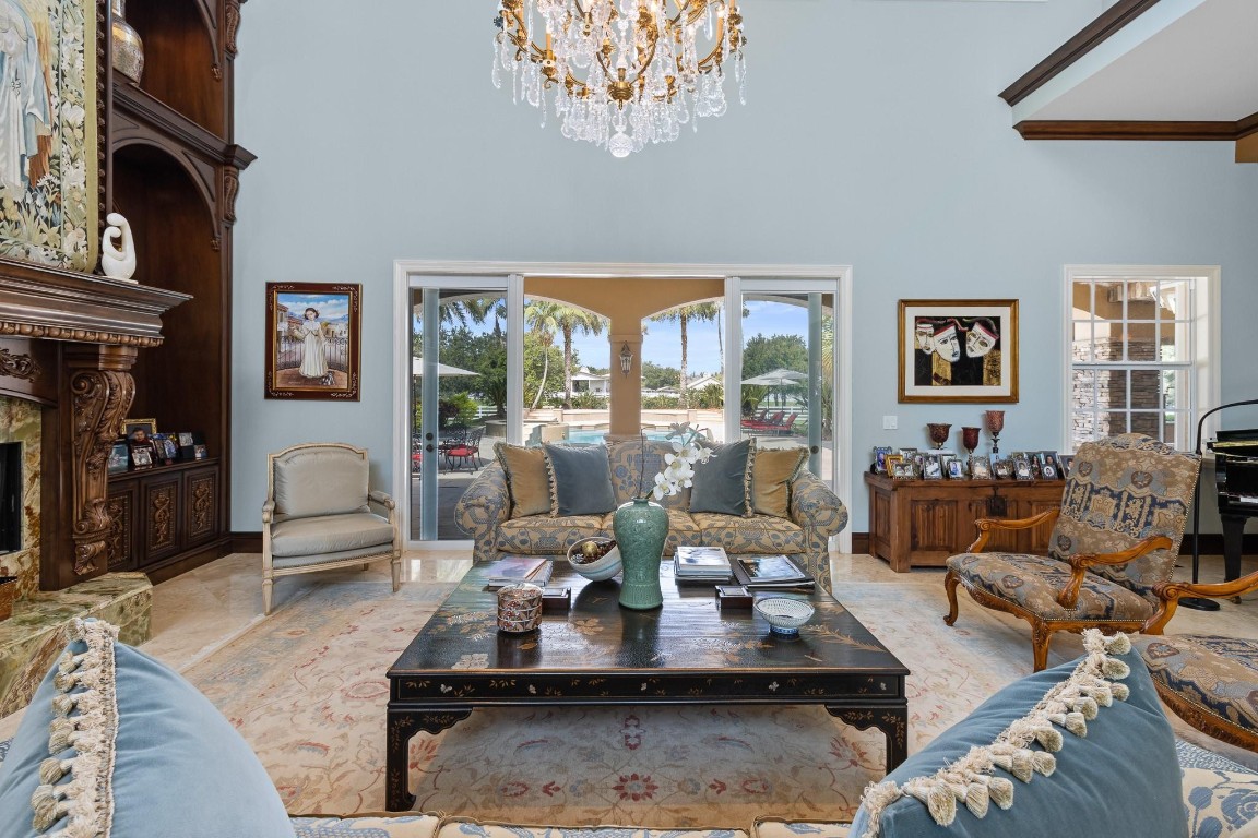 SUNSHINE RANCHES - Residential