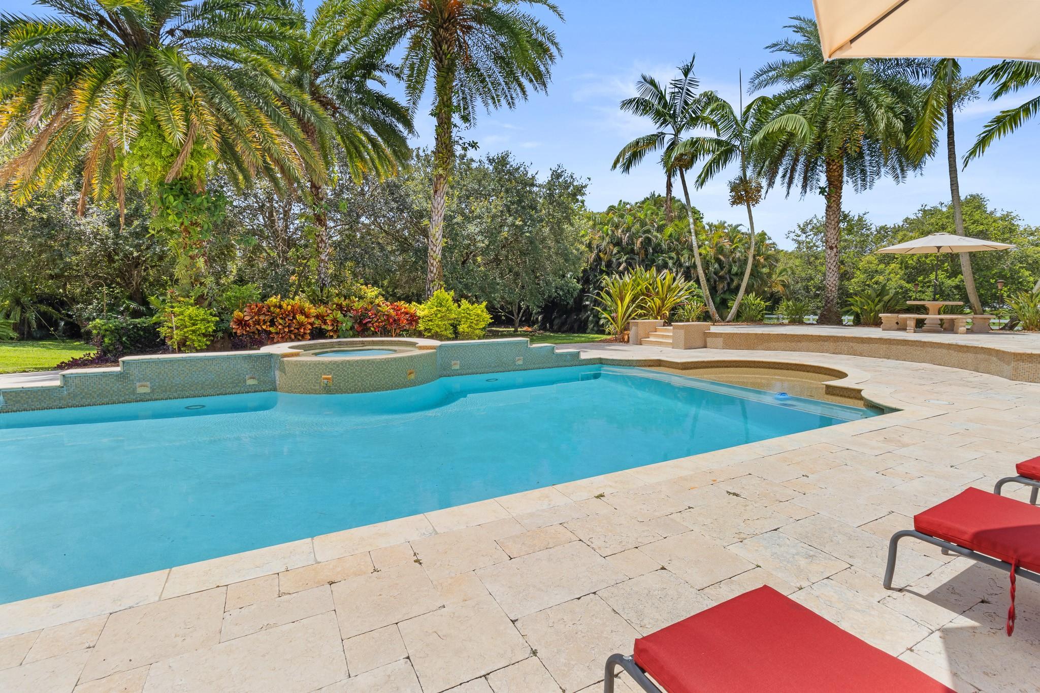 SUNSHINE RANCHES - Residential