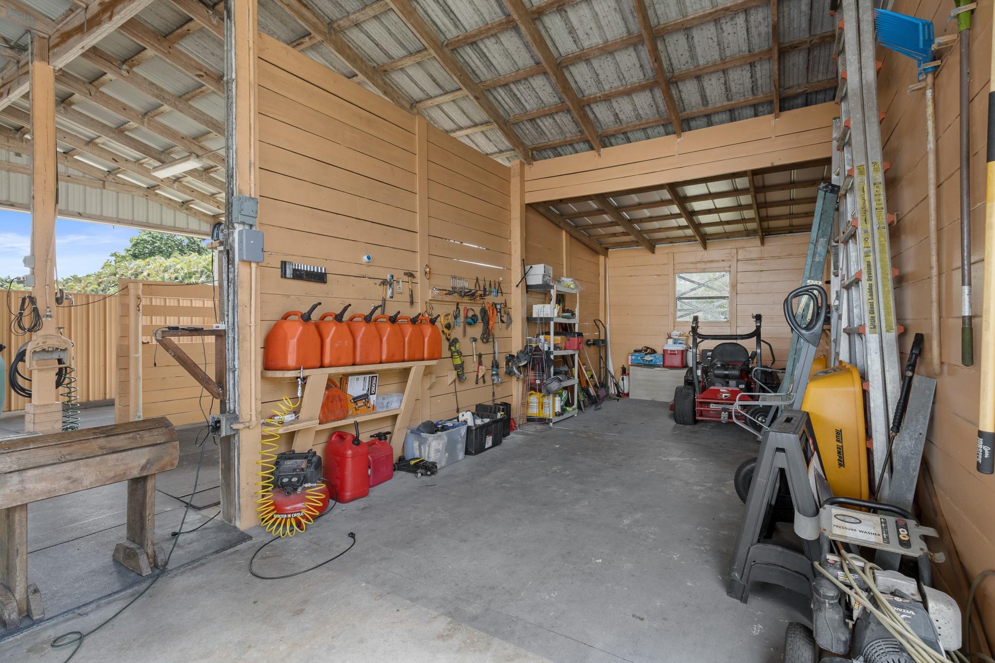 SUNSHINE RANCHES - Residential