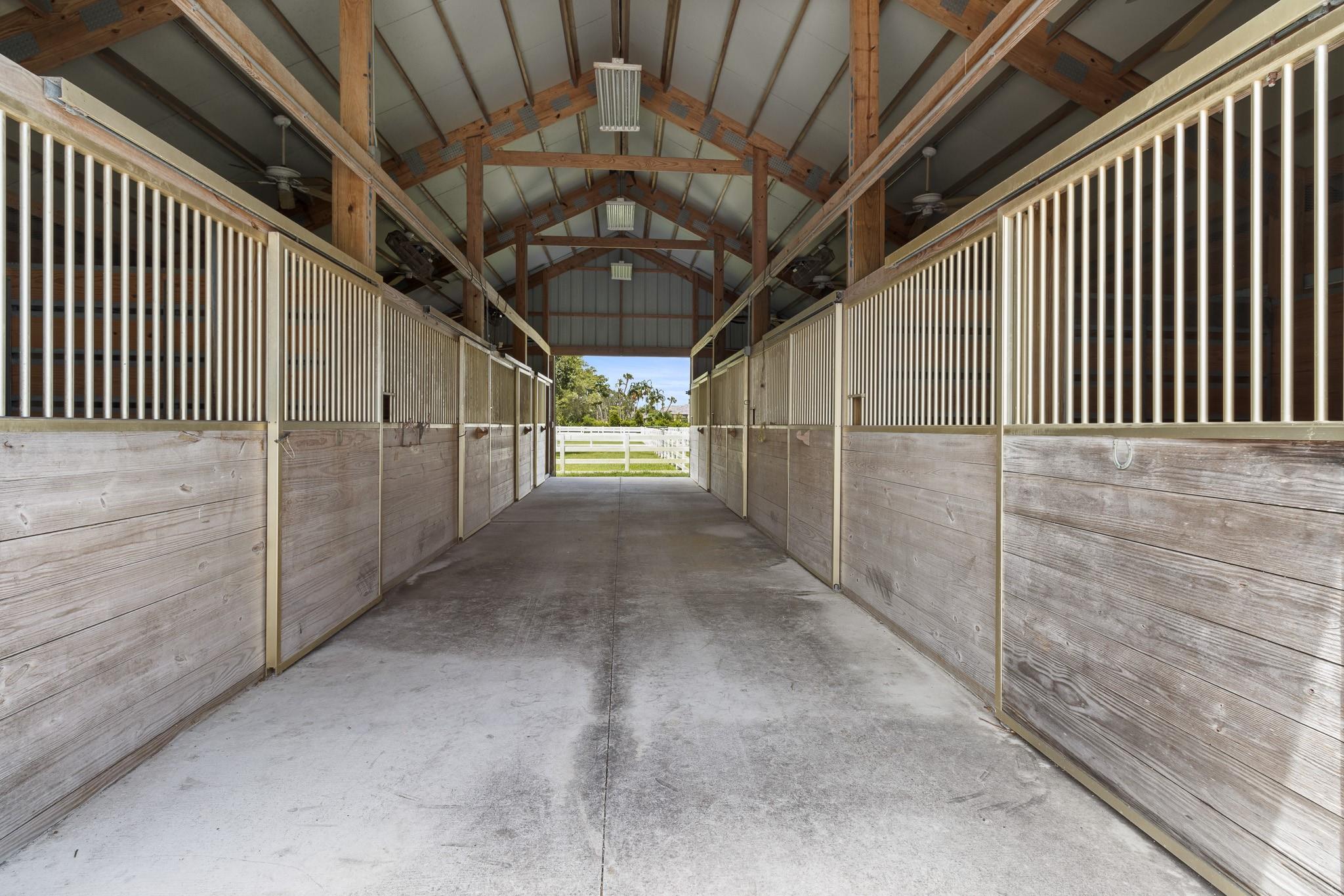 SUNSHINE RANCHES - Residential