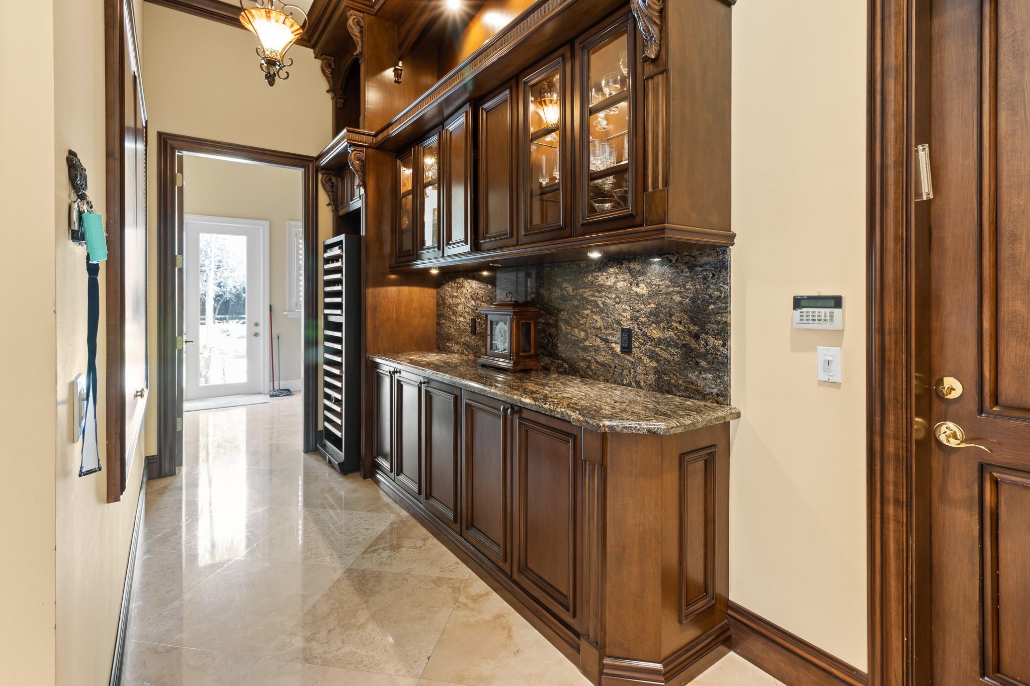 SUNSHINE RANCHES - Residential