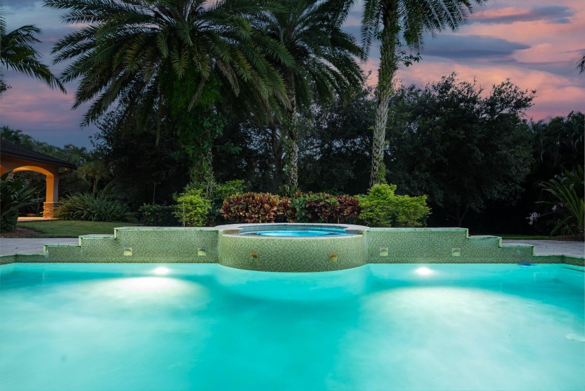 SUNSHINE RANCHES - Residential