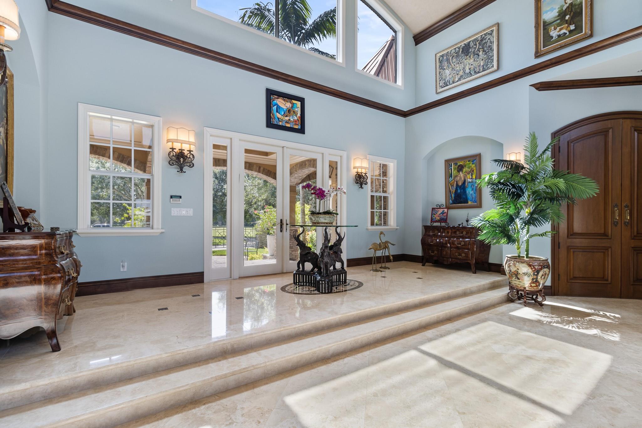 SUNSHINE RANCHES - Residential