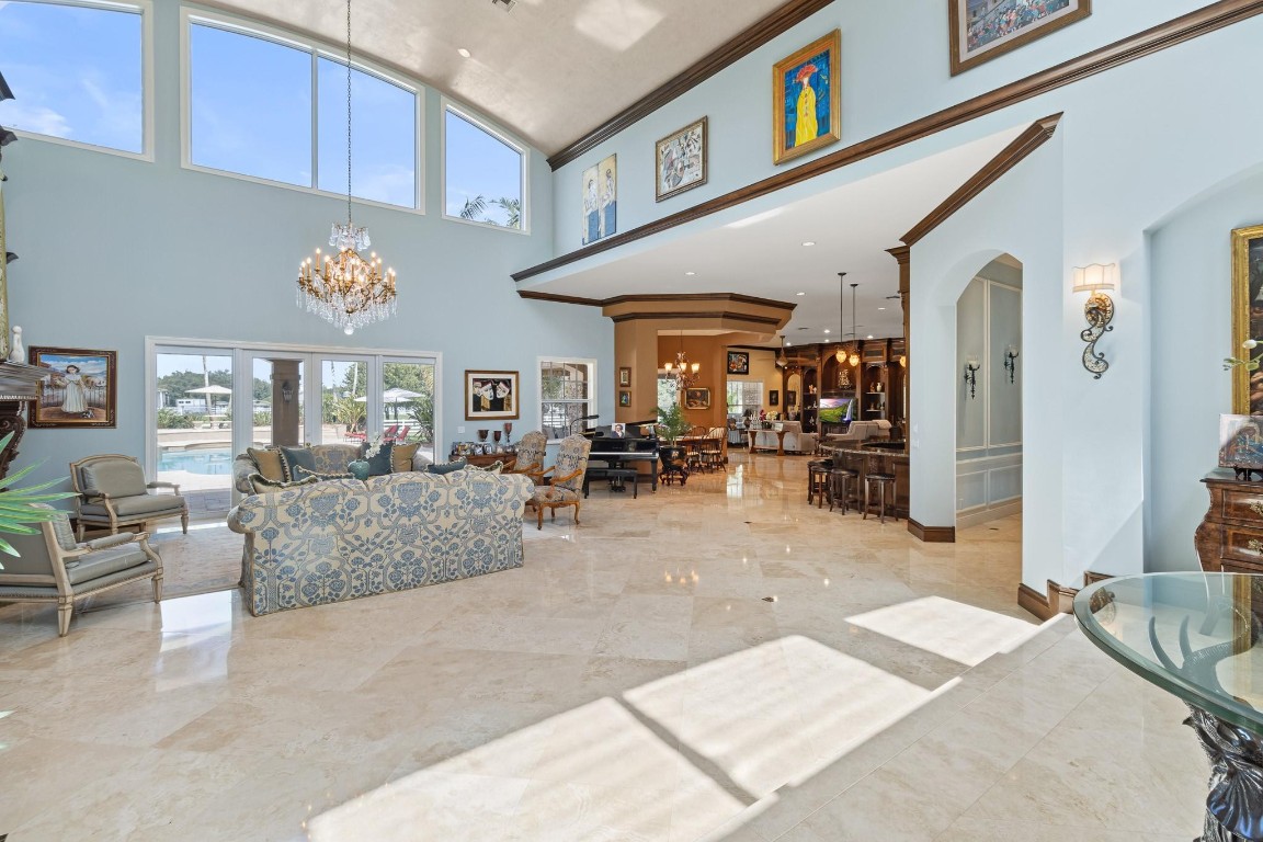 SUNSHINE RANCHES - Residential