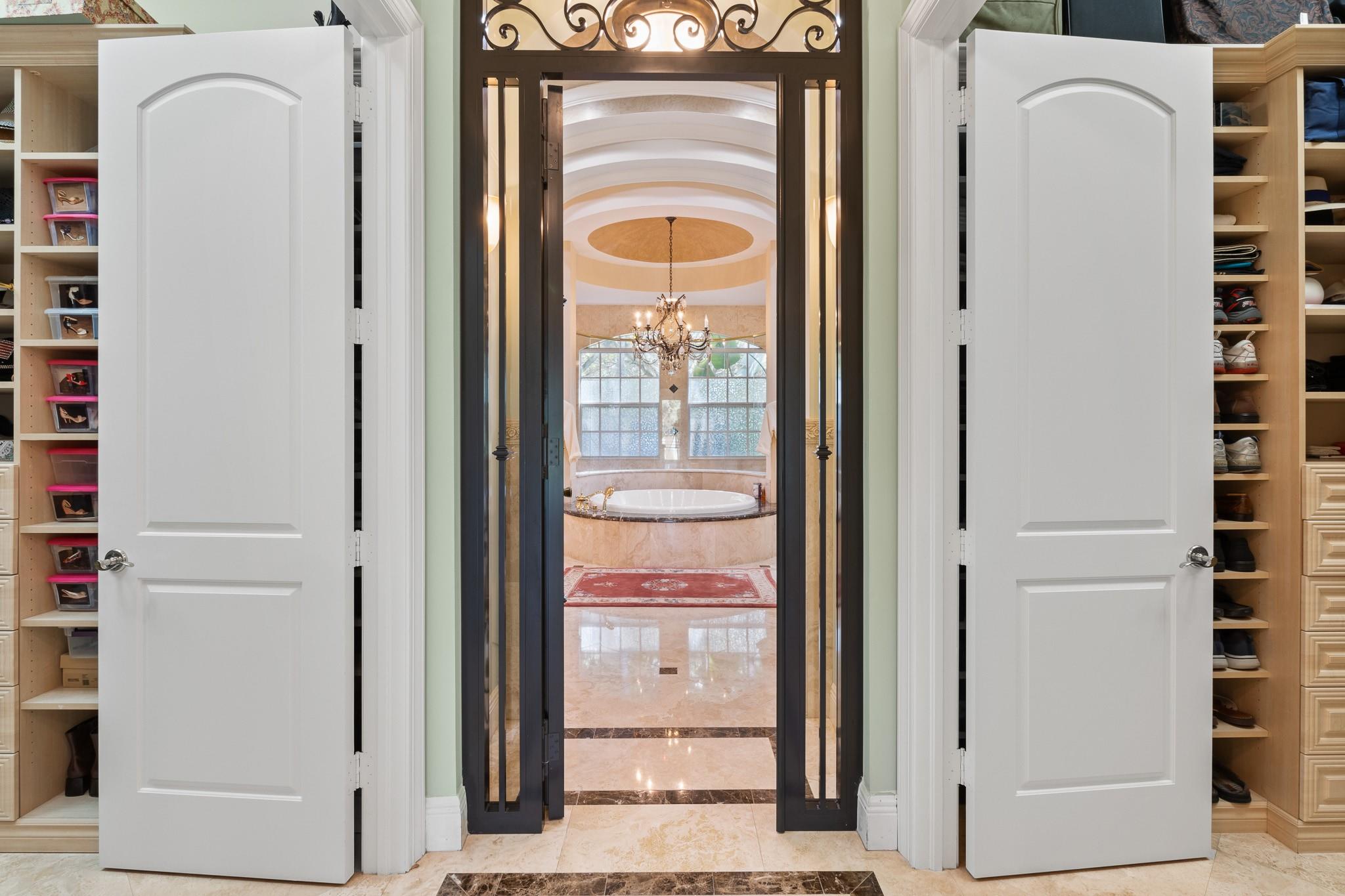 SUNSHINE RANCHES - Residential