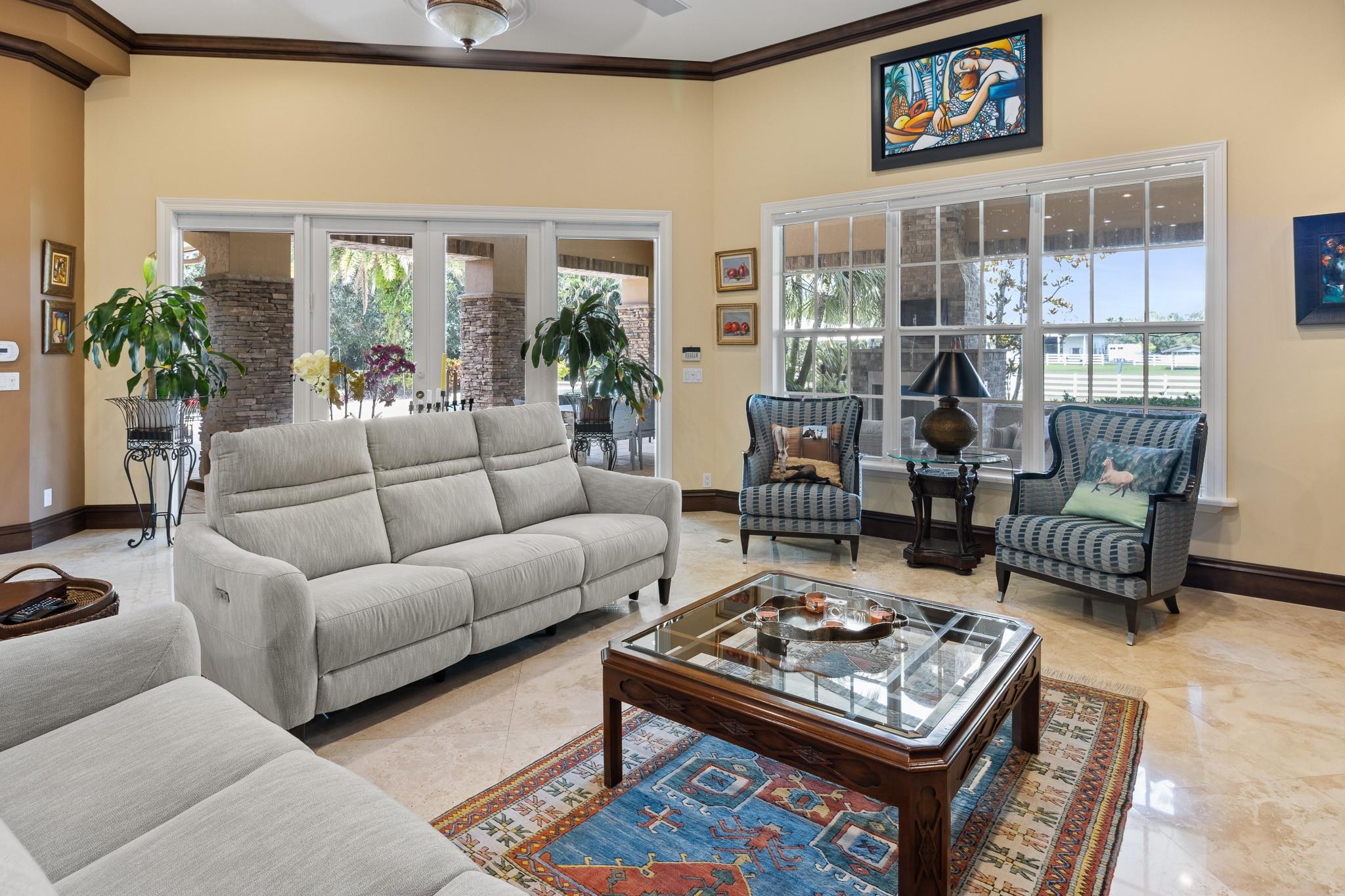 SUNSHINE RANCHES - Residential