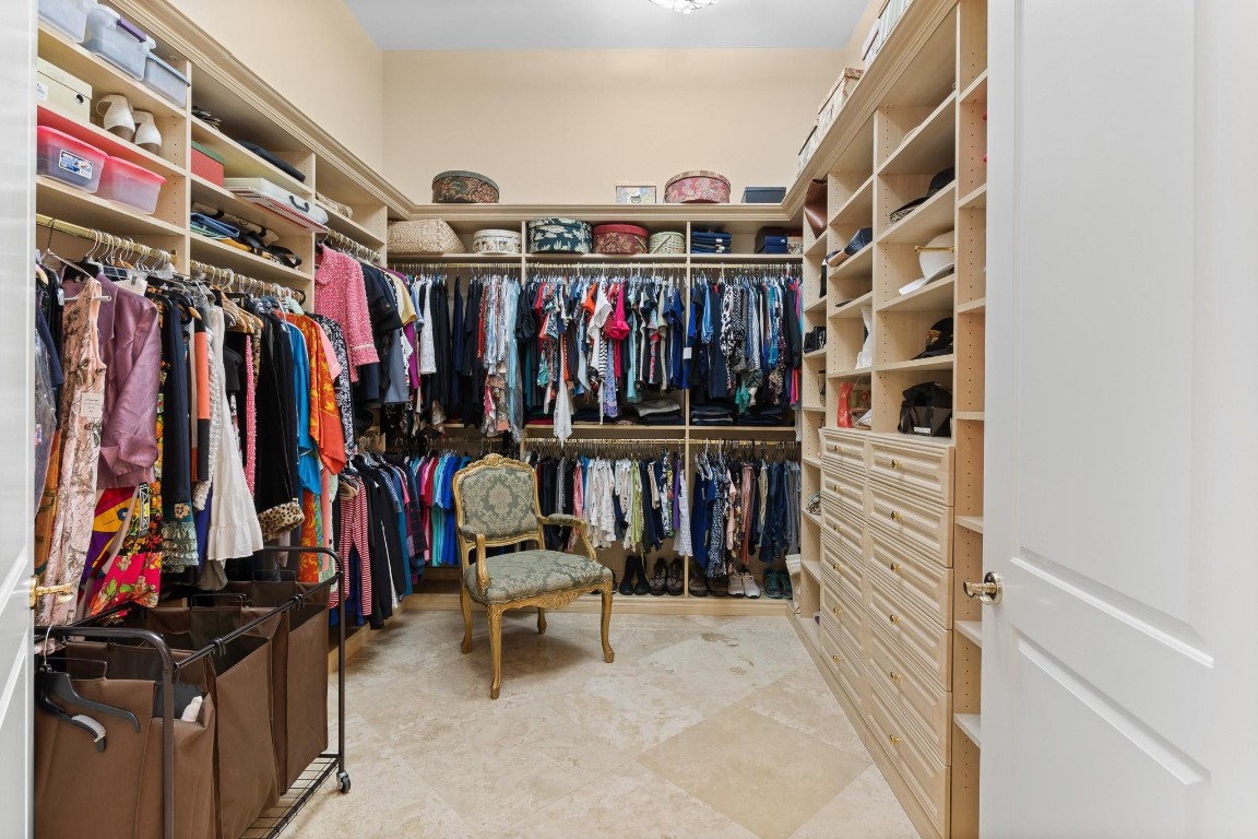 SUNSHINE RANCHES - Residential