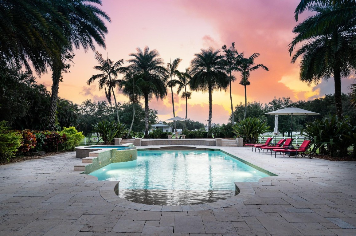 SUNSHINE RANCHES - Residential