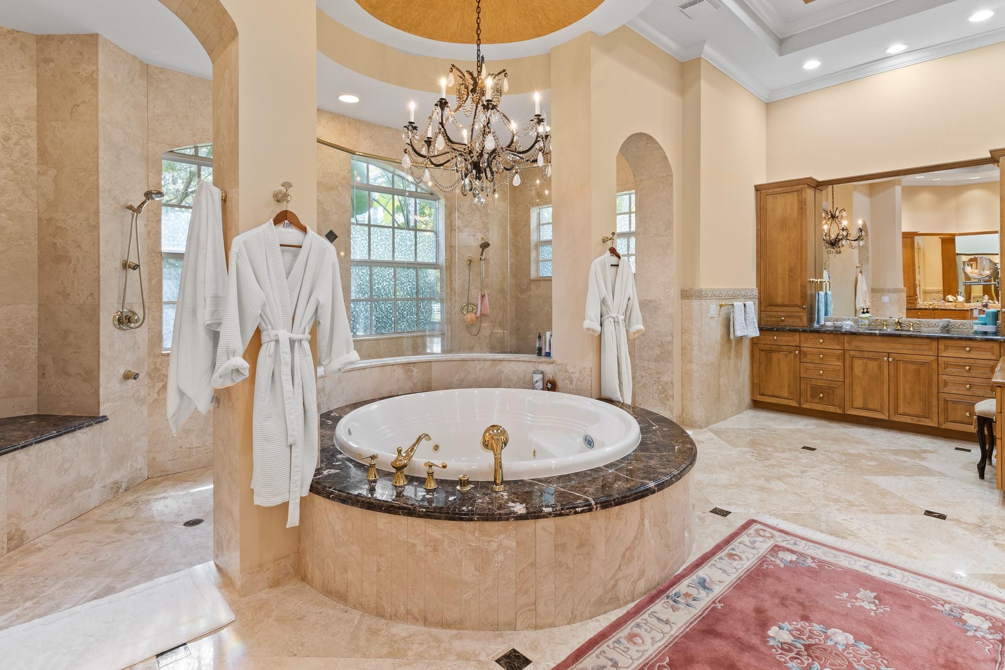 SUNSHINE RANCHES - Residential