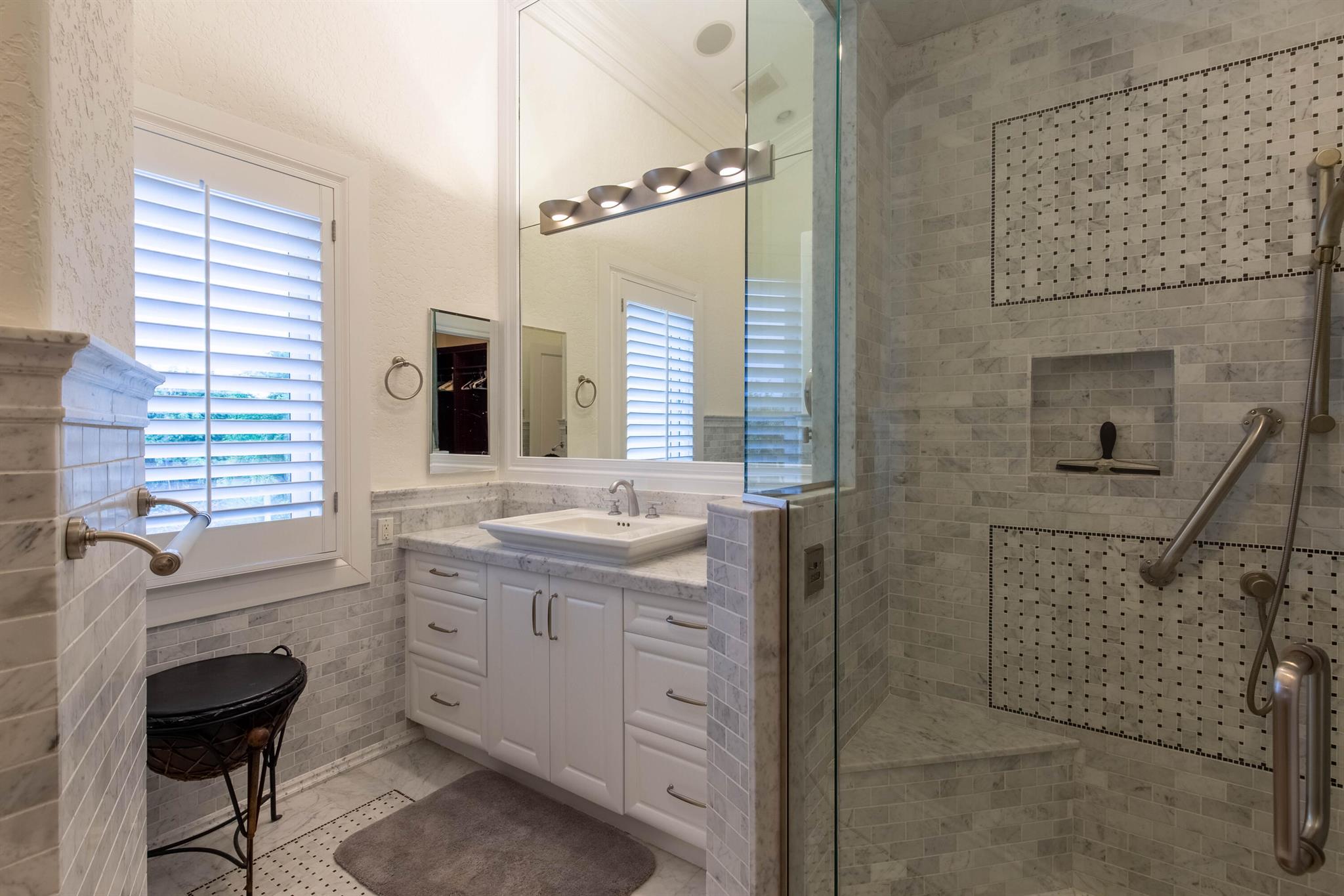 GRAND PRIX FARMS - Residential