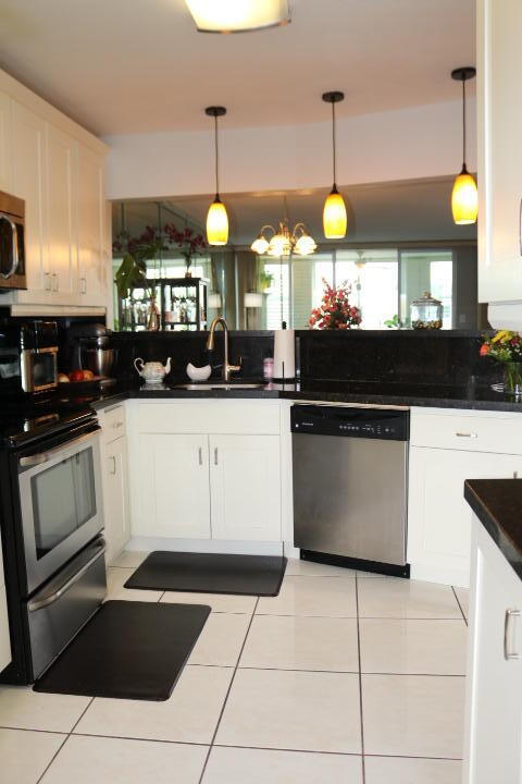 JADE WINDS GROUP BAMBOO GARDENS - Residential