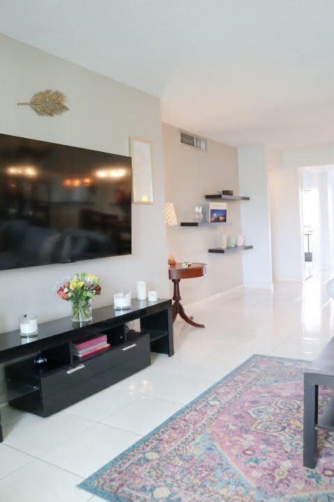 JADE WINDS GROUP BAMBOO GARDENS - Residential