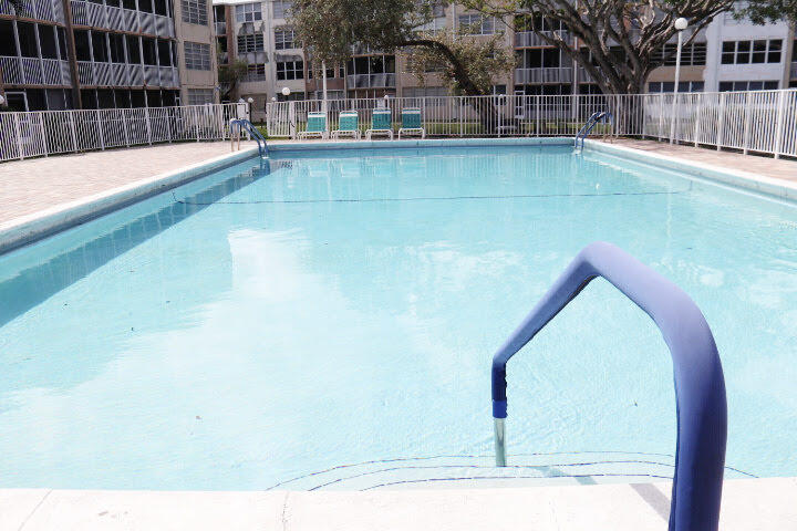 JADE WINDS GROUP BAMBOO GARDENS - Residential