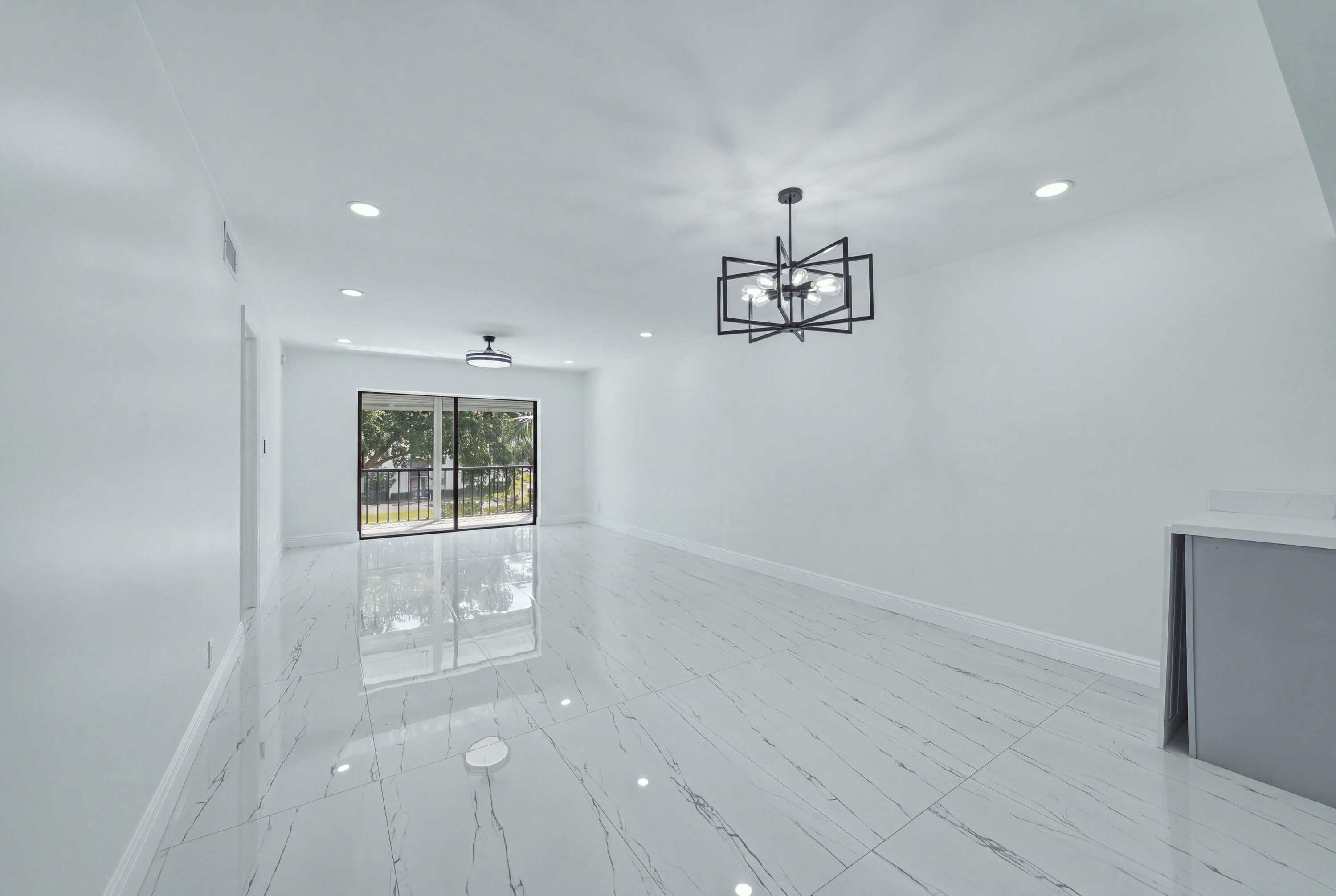 8970 S Hollybrook Boulevard 308
