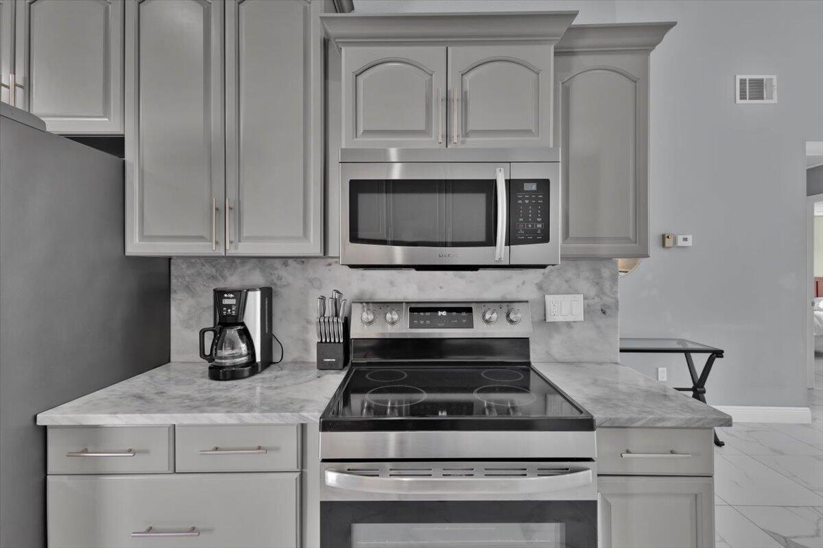 VILLAS OF SANDPIPER BAY UNIT 2 - Residential