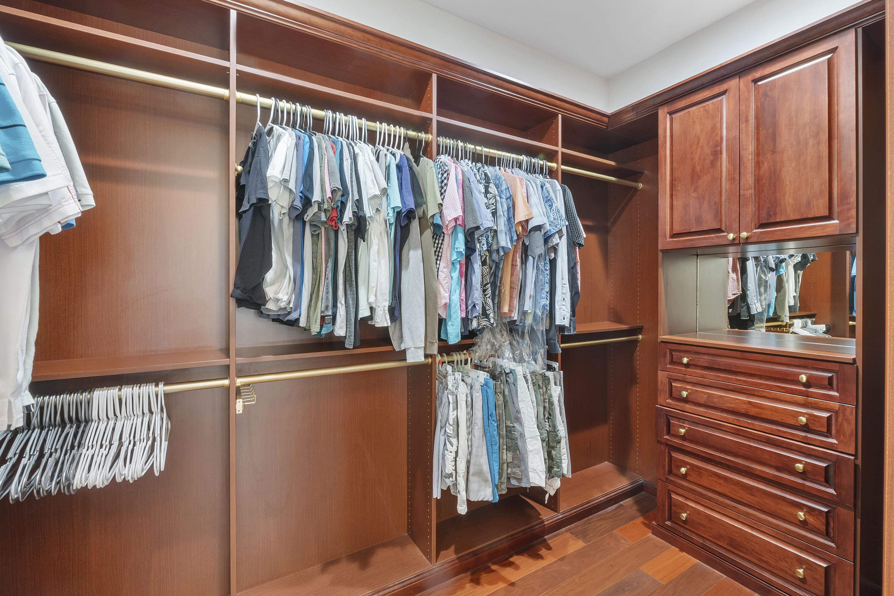 PARKLAND GOLF & COUNTRY CLUB - Residential