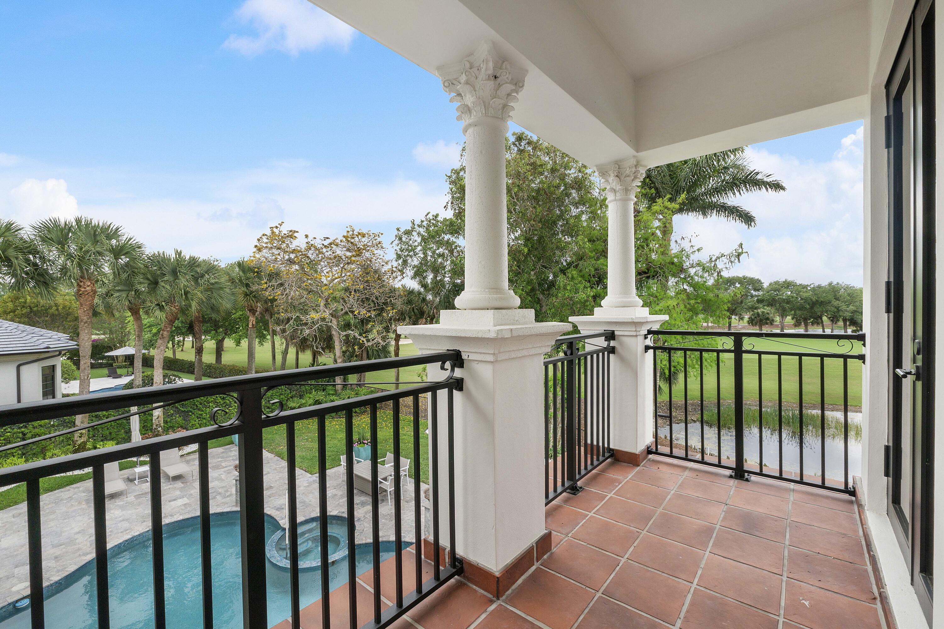 PARKLAND GOLF & COUNTRY CLUB - Residential