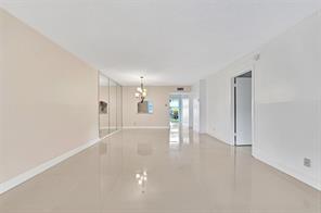 Oriole Golf & Tennis Club - Residential Lease
