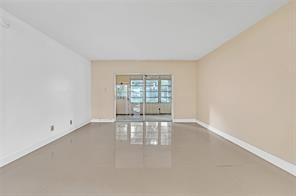 Oriole Golf & Tennis Club - Residential Lease