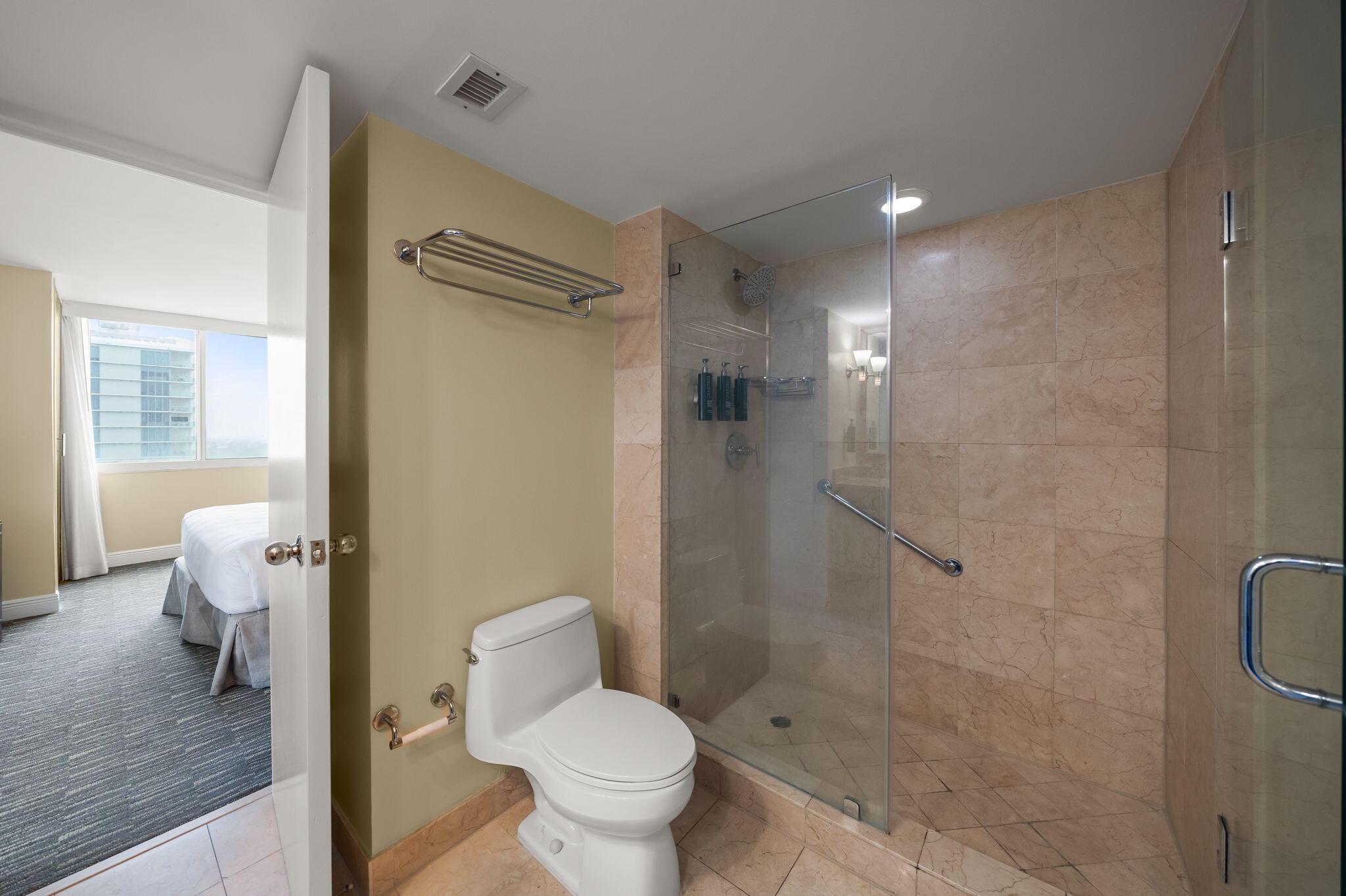 2670 E Sunrise Boulevard 1201