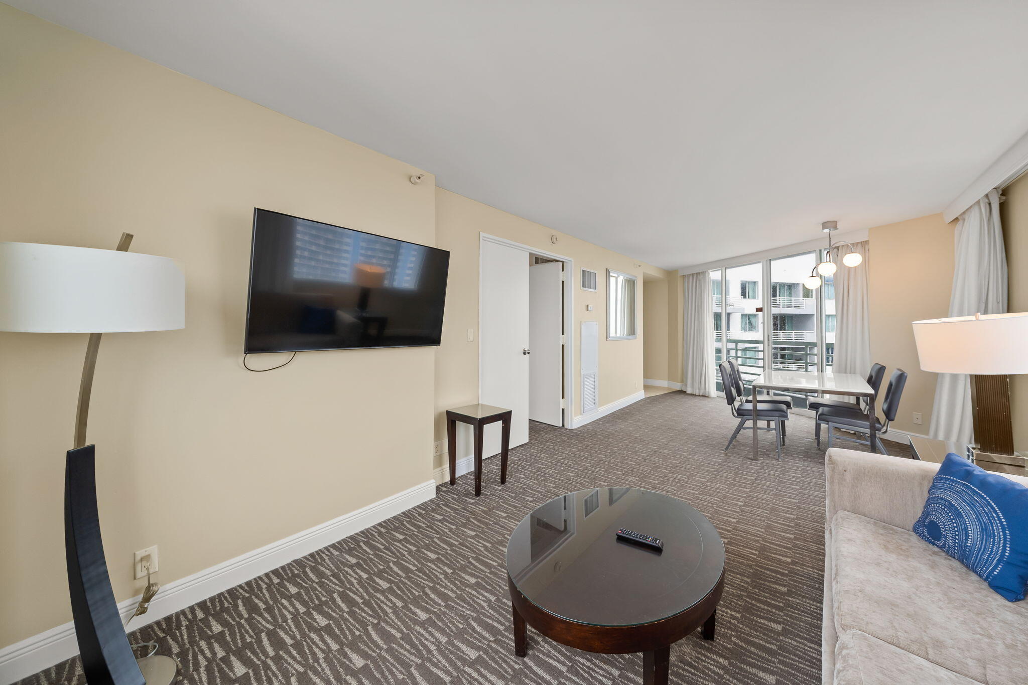 2670 E Sunrise Boulevard 1201