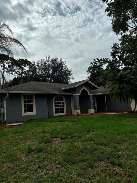 A home in Port St Lucie