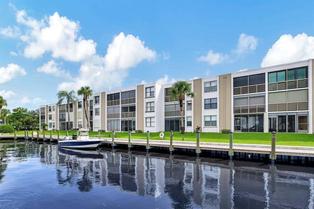 Photo of 1950 SW Palm City Road #5-104, Stuart, FL 34994 (MLS # B26056002)