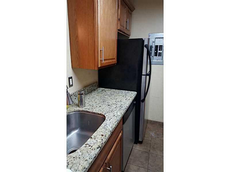 WINDING LAKE 2 AT WELLEBY - Residential Lease