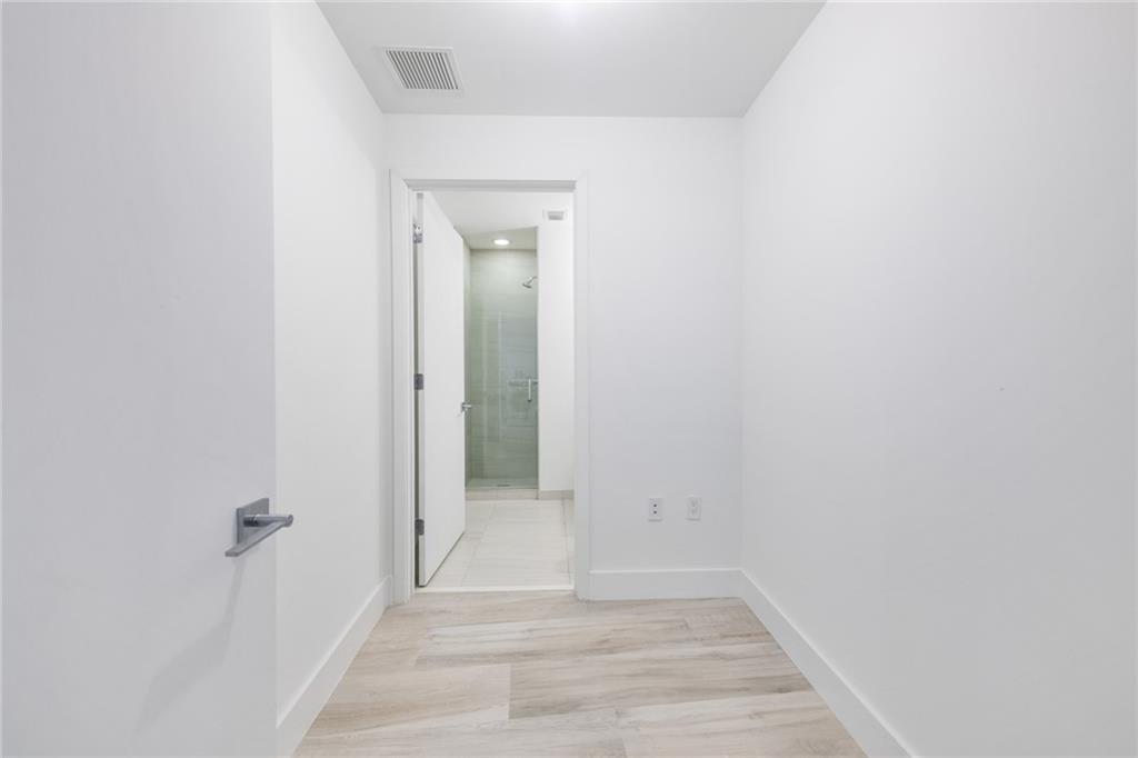 AUBERGE - Residential