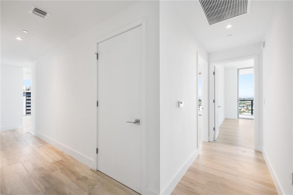 AUBERGE - Residential