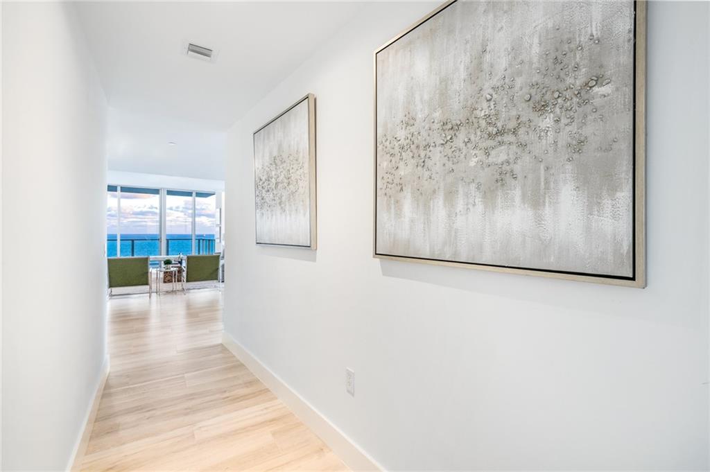 AUBERGE - Residential