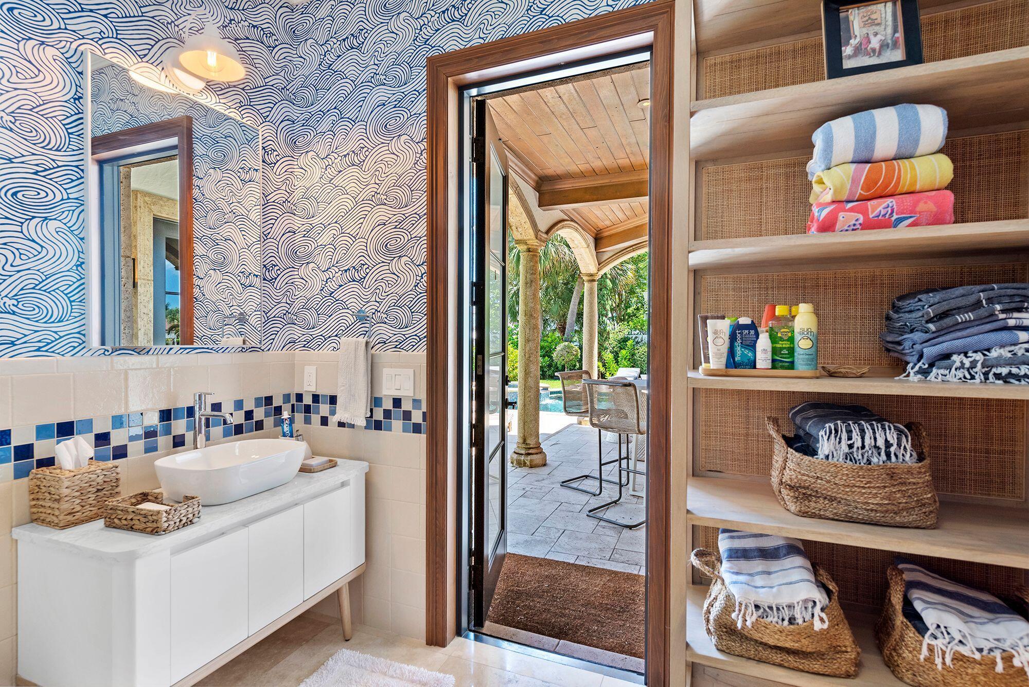 HARBOR EST - Residential Lease