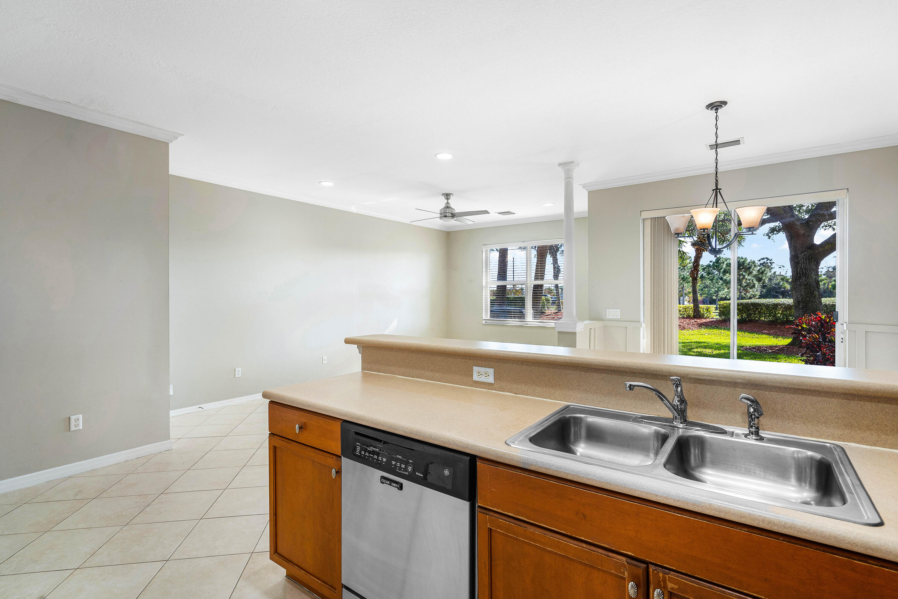 389 River Bluff Lane