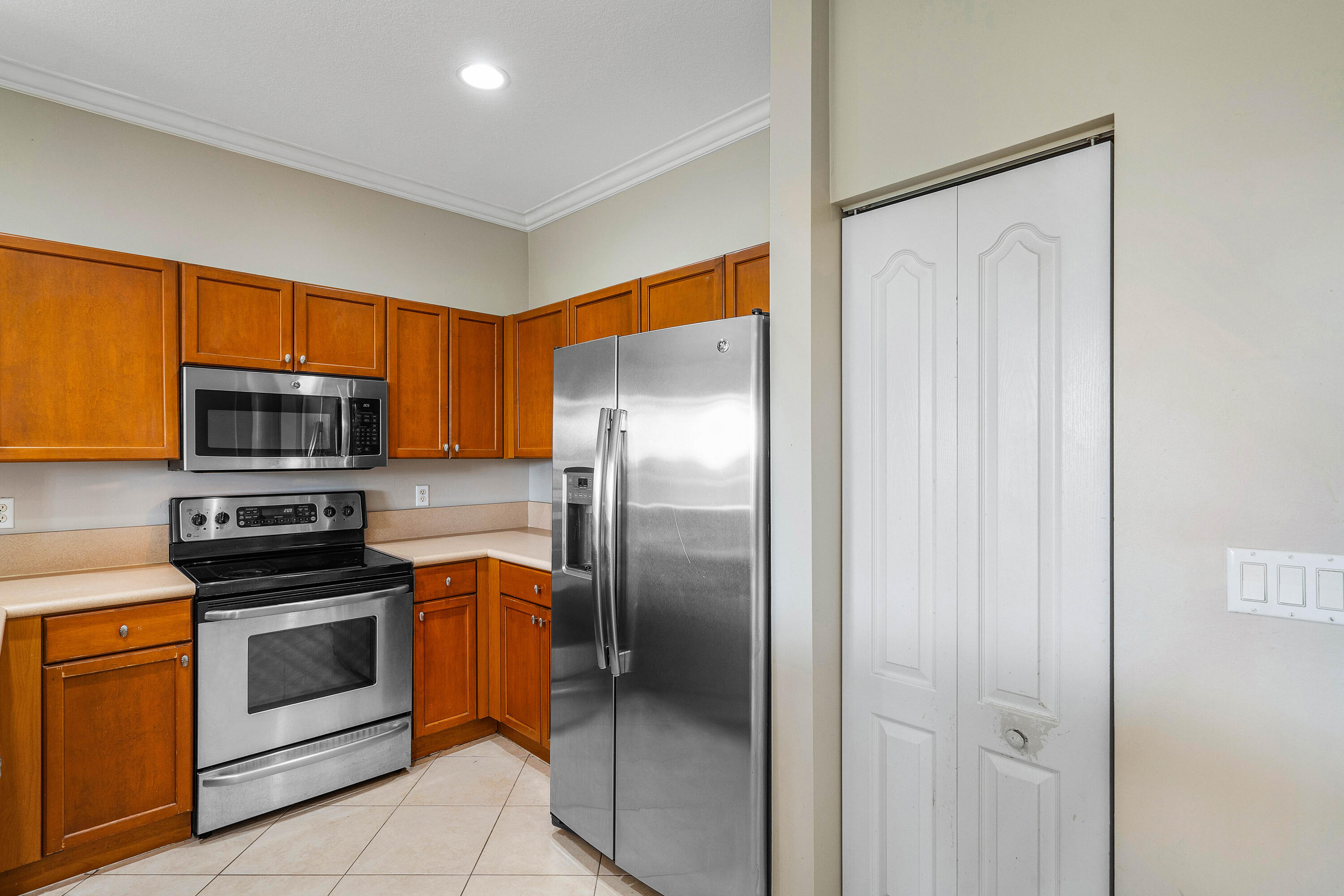 389 River Bluff Lane