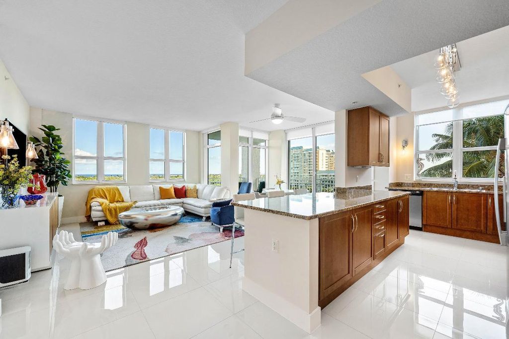 Photo of 450 N Federal Highway #711, Boynton Beach, FL 33435 (MLS # R11158383)